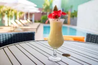Lirio d'Água Hotel - Pools