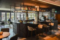 Hotel Restaurant de Zwaan Hotels in Haarle