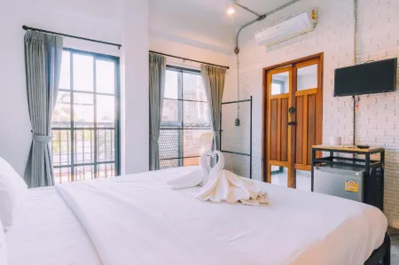 V1 Room Hotel