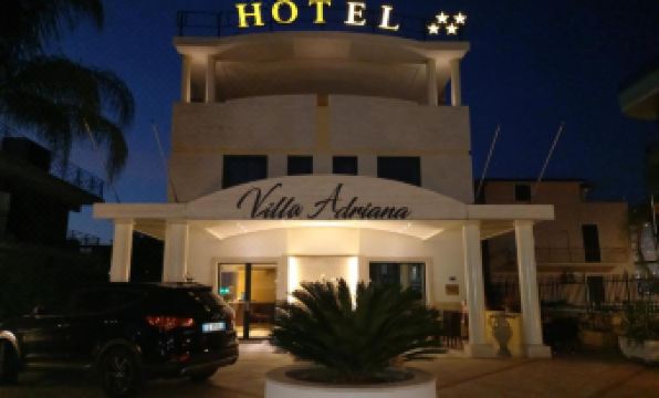 Villa Adriana Hotel