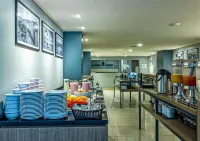 Happy Hotel Manaíra