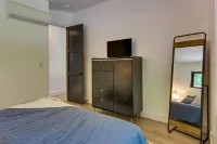 Modern Cabin w/ Hot Tub & Fire Pit in Fairview!