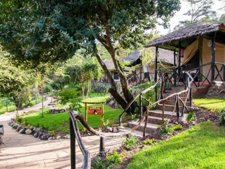 Crater Lake Tented Camp & Game Sanctuary