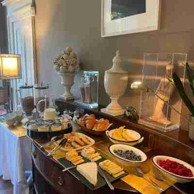 Six Brunton Place Guest House Dining/Meeting Rooms