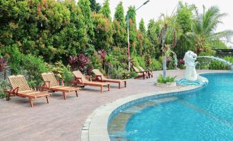 Thong's Inn Hotel Kualanamu