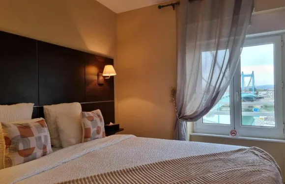 舒茨西弗爾酒店