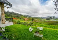AJ Gable Clouds Ooty by Voye Homes - Serene Stay Near Avalanche Emerald Lake - Kitchenette