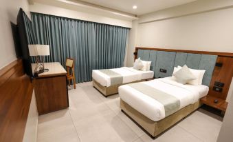 The Qubice Hotel, Kolhapur