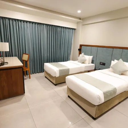 The Qubice Hotel, Kolhapur