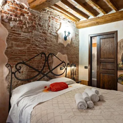 Antica Corte dei Principi Charming Rooms Hotels near Chiesa di San Michele in Foro