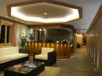 Hotel Alphorn Hotels in Saanen