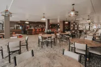 Hotel Nutibara - ที่มีบาร์