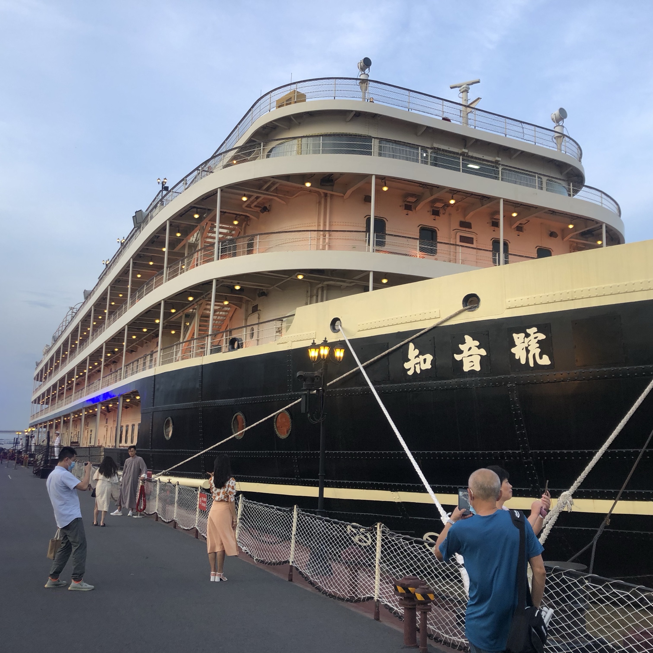 Zhiyin Cruise Ship Travel Guidebook Must Visit Attractions In Wuhan Zhiyin Cruise Ship Nearby Recommendation Trip Com