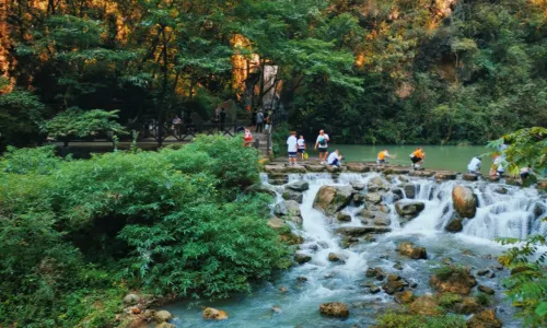 Three Gorges Grand Waterfall