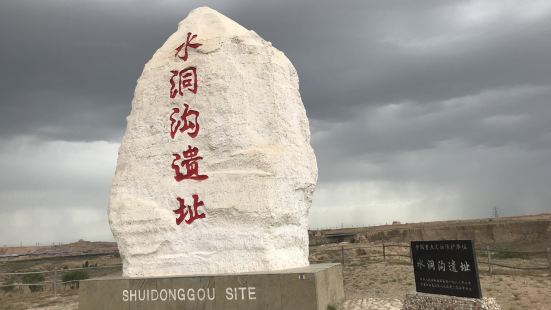 非常值得一去,一价全含,无二次消费。沙漠,长城,遗址,藏兵洞