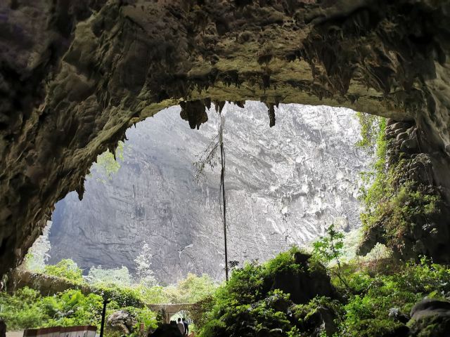 Baimo Cave
