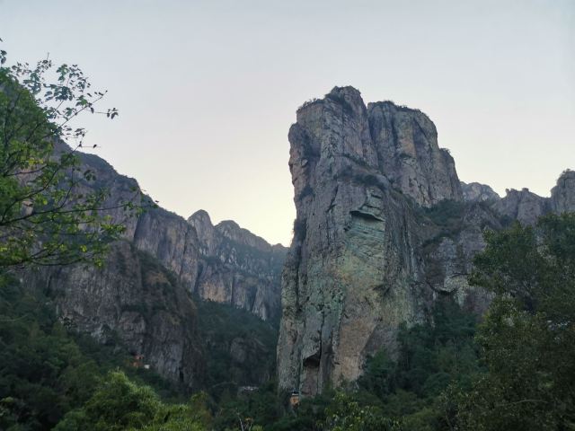 링펑징취