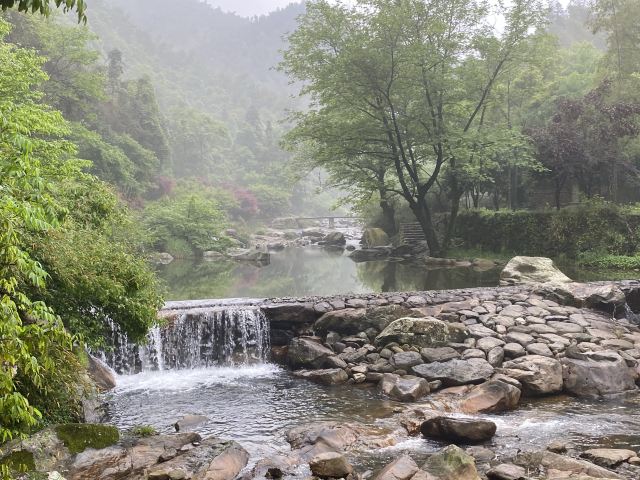저우둥 소구