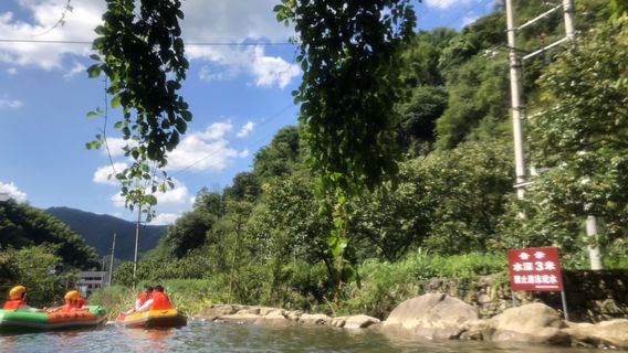 Qian Nian Xiangfei Tanxian Drifting