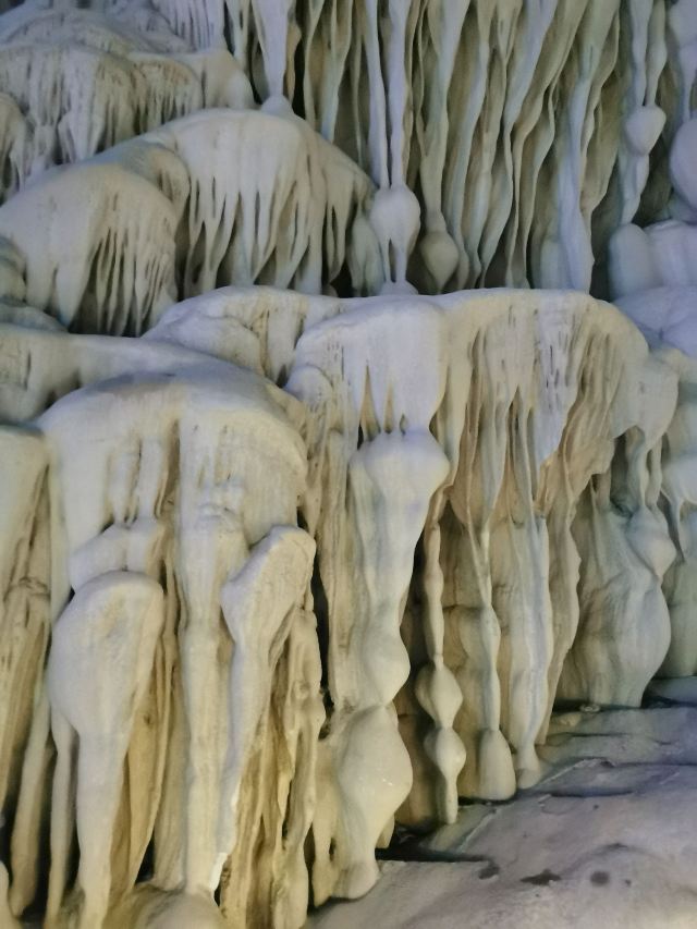 Baimo Cave