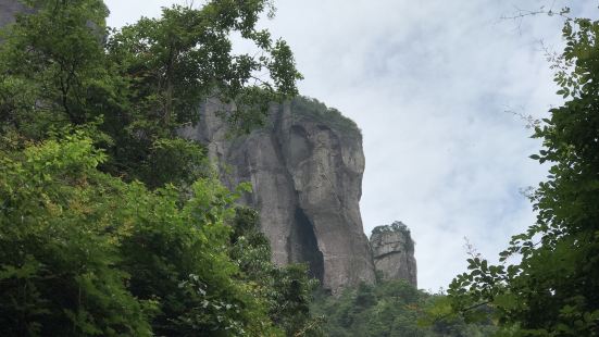 方山，一個遊人不多的景點，爬山不會很累，散步走走覚得很舒服，