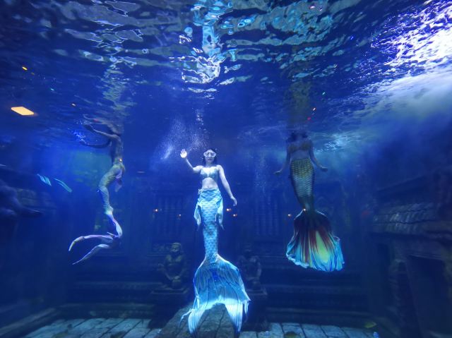 Beihai Undersea World