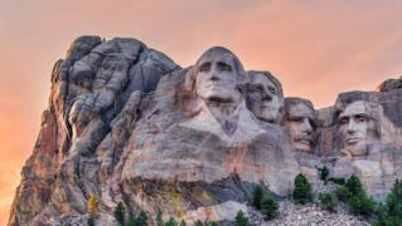 Mount Rushmore Self-Guided Walking Audio Tour