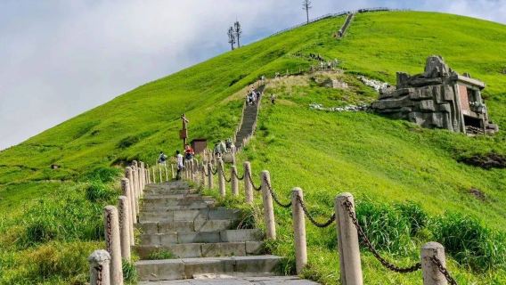 Pingxiang, Jiangxi: perjalanan satu hari ke Gunung Wugong + pemandu wisata Bahasa Mandarin/Inggris/ sewa kendaraan pribadi Pribadi VIP + Dilarang tur gabungan