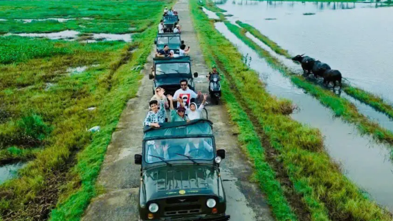 Tour in Jeep di mezza giornata: Villaggi di ceramica, falegnameria e artigianato a Hội An
