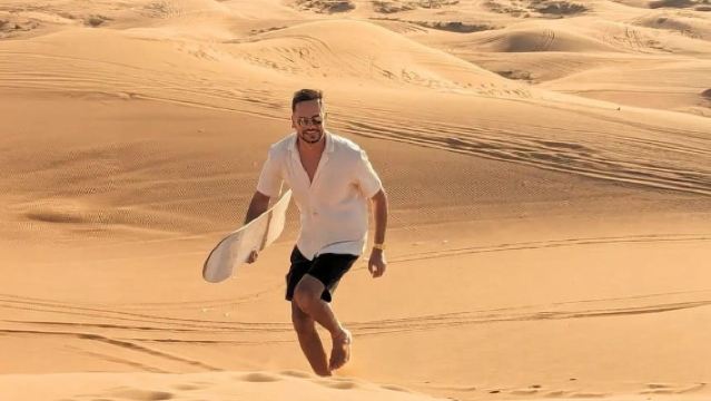 Doha: Safari de medio día por el desierto, recorrido por las dunas y paseo en camello