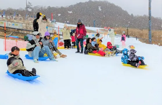 日本富士山二合目YETI滑雪&溫泉度假一日遊