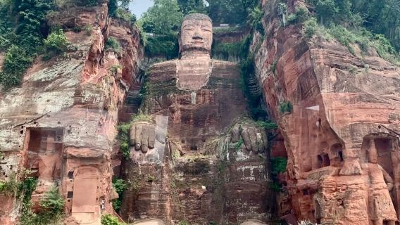 Tour culturale di Chengdu e Leshan con guida in lingua straniera: Grande Buddha di Leshan EA (incluso trasporto)