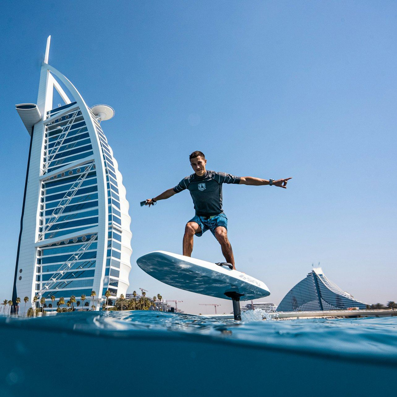 Dubaï : Expérience guidée en eFoil