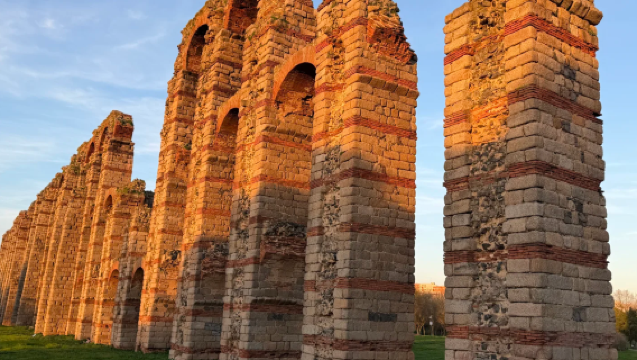 西班牙塞維利亞出發：巴達霍斯一日遊（專屬客服）