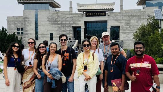 Tour di un giorno in piccolo gruppo in cinese/inglese a Xi'an: Museo dei guerrieri e dei cavalli di terracotta di Qin + Mura della città + Pagoda della Grande Oca Selvatica + Via dei Musulmani - Nessun shopping