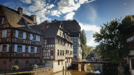 Strasbourg : Guided walking tour with a local guide