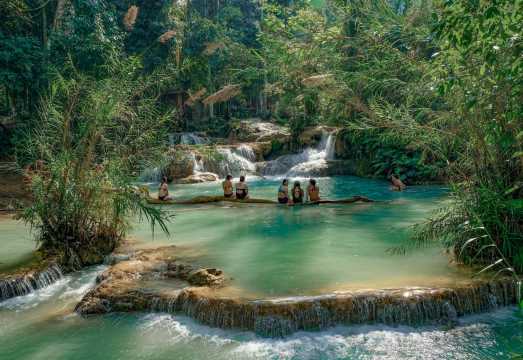 Kuang Si Waterfall + Ban Pho Village one-day tour[one-day tour: Market, Village and Kuang Si Waterfall]