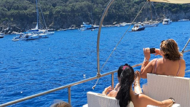 Ischia: Tageskreuzfahrt mit Mittagessen