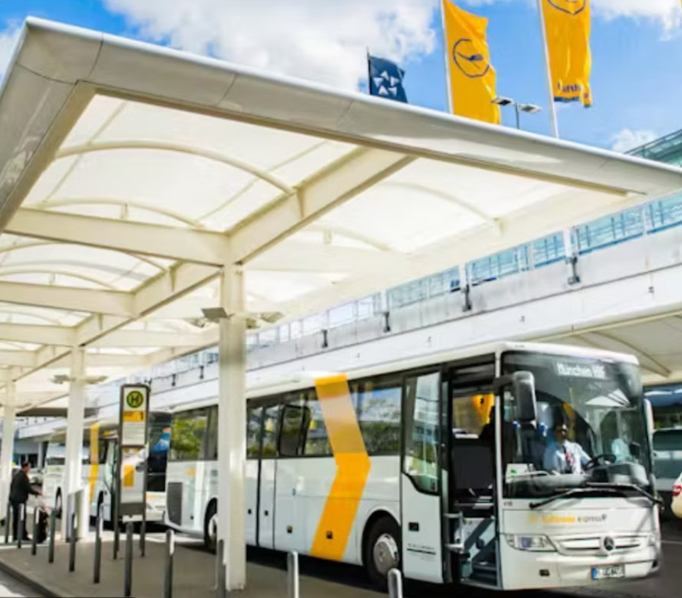Munich Airport Transfer: Lufthansa Express Bus one-way ticket