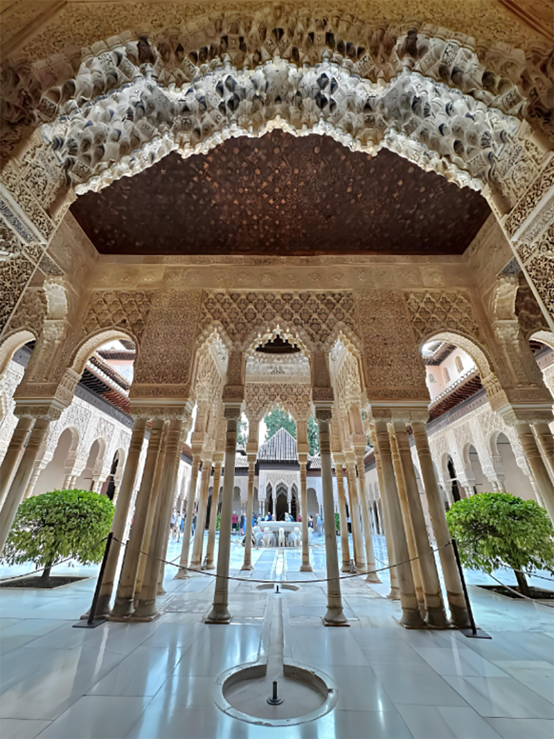 阿爾罕布拉宮中文官方導覽2.5小時中文導覽