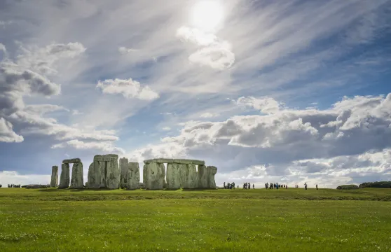 英國溫莎城堡+羅馬浴場+巨石陣一日遊 英文導遊/多門票套餐
