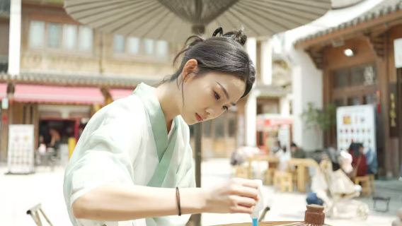 【福州親子非遺體驗· 一傘傾城 · 手作時光】手繪非遺油紙傘或製作非遺油紙傘