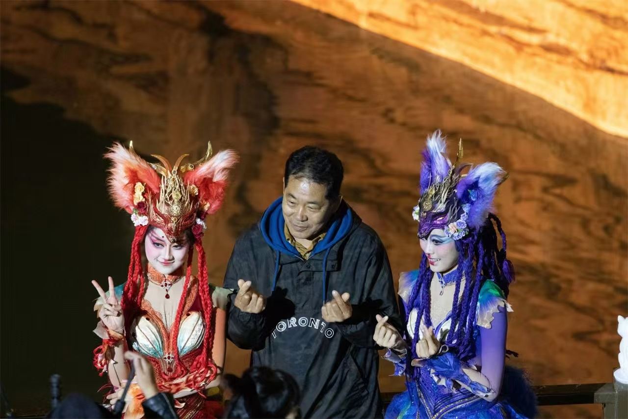 VIP ticket to "Tianmen Fox Fairy" in Zhangjiajie + round-trip transportation between Zhangjiajie city and the performance venue.