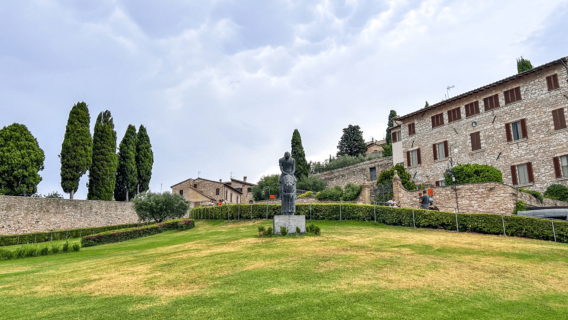 Roma: tour di un giorno ad Assisi, Civita di Bagnoregio e Orvieto