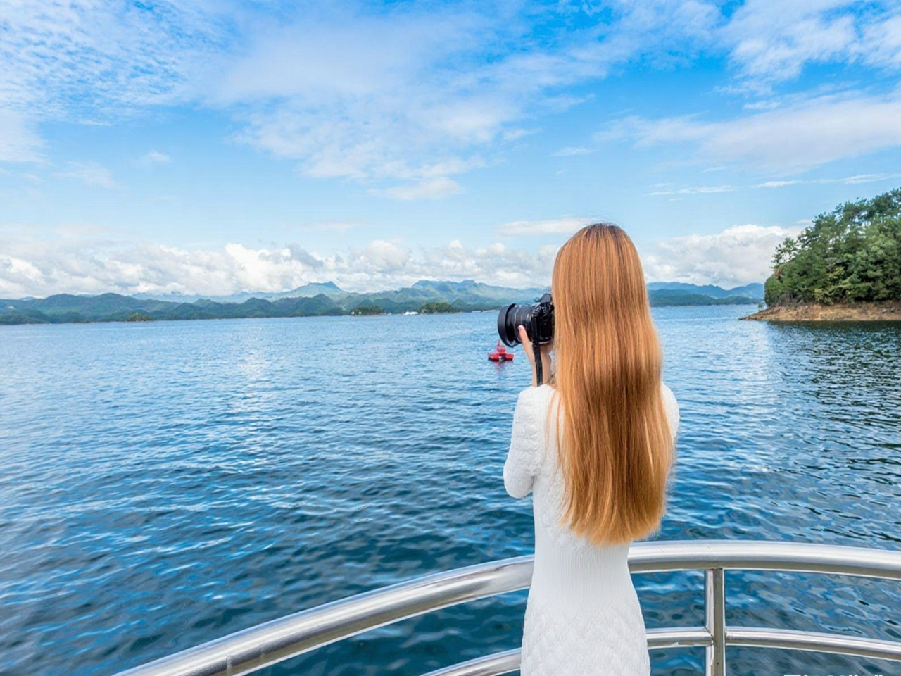 杭州千島湖景區+中心湖區一日遊【沁園號遊船 95%遊客選擇】