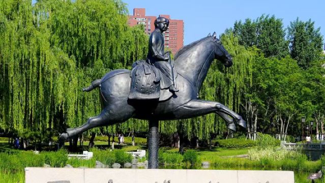 Xi'an Museum + Small Wild Goose Pagoda In-depth Expert Guide Admission Ticket + Live Guide