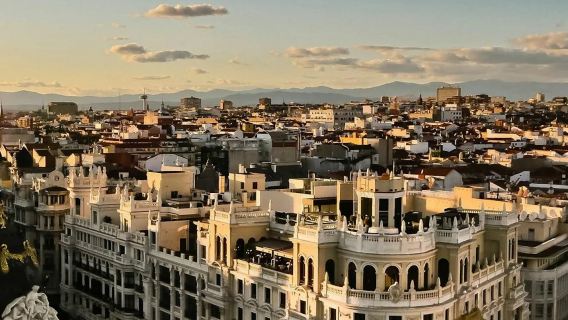 Madrid: La caza del misterio del asesinato en el Palacio Real