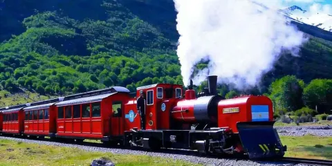 阿根廷烏斯懷亞 火地島國家公園世界盡頭列車半日遊 酒店接送