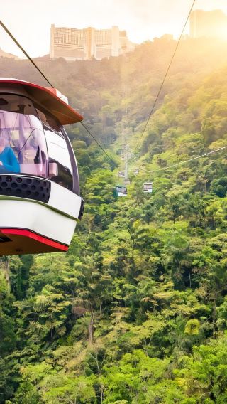 Private chartered tour to Batu Caves + Genting Highlands: highland sea of clouds and exotic charm