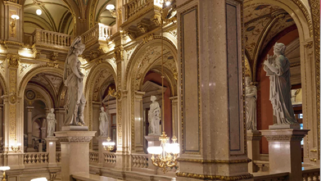 奧地利維也納美景宮+藝術史博物館【中文專車-舒適純淨】